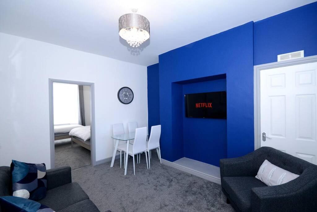 Renovated House Near Darlington Train Station. Villa Exterior photo