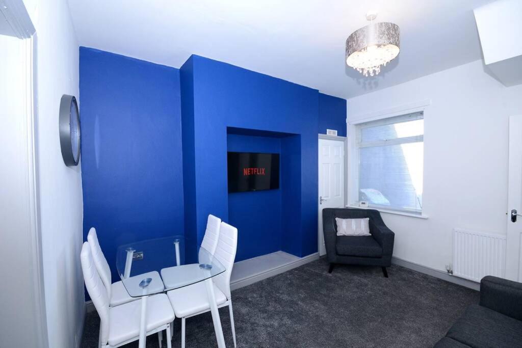 Renovated House Near Darlington Train Station. Villa Exterior photo